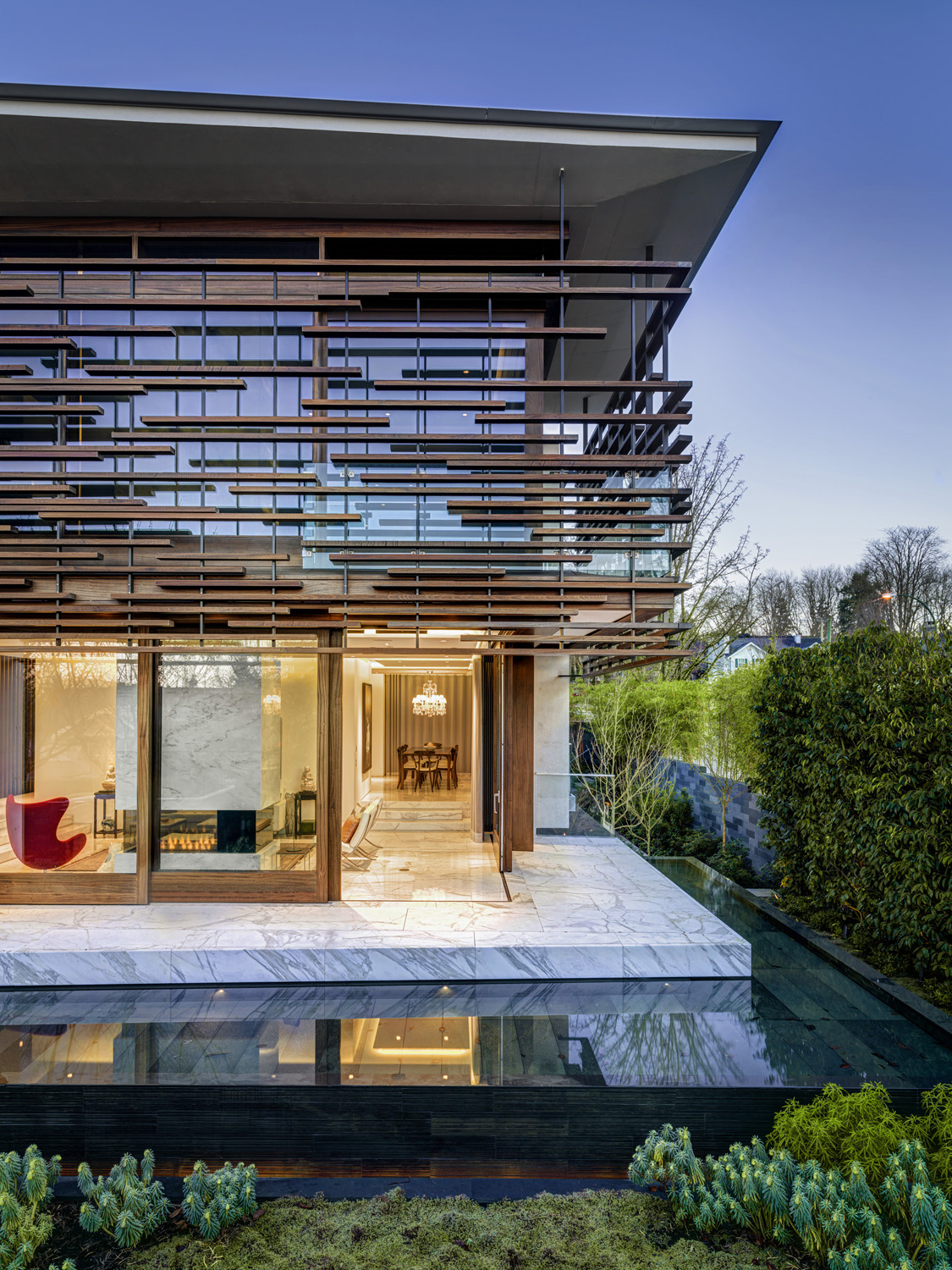 West-Coast-Oriental-Vancouver-Modern-Home_2