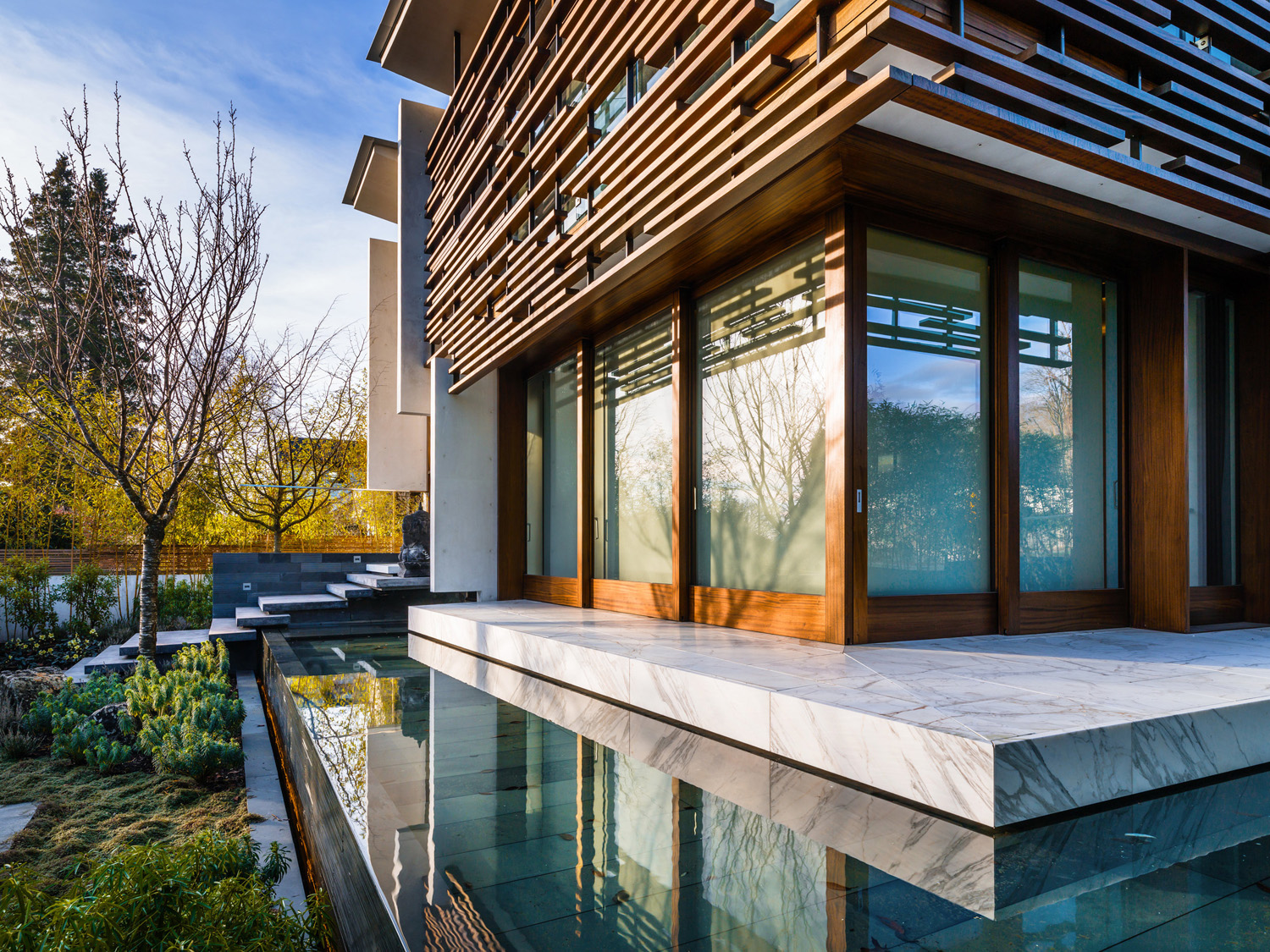 West-Coast-Oriental-Vancouver-Modern-Home_3