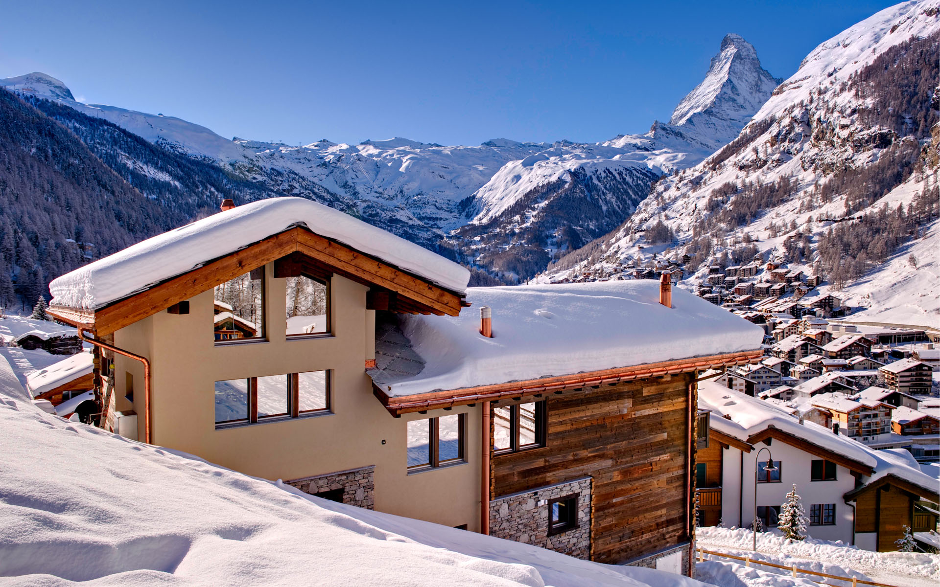 Zermatt-Ski-Chalet-Grace_9 Ski Chalet in Zermatt with Matterhorn in the background