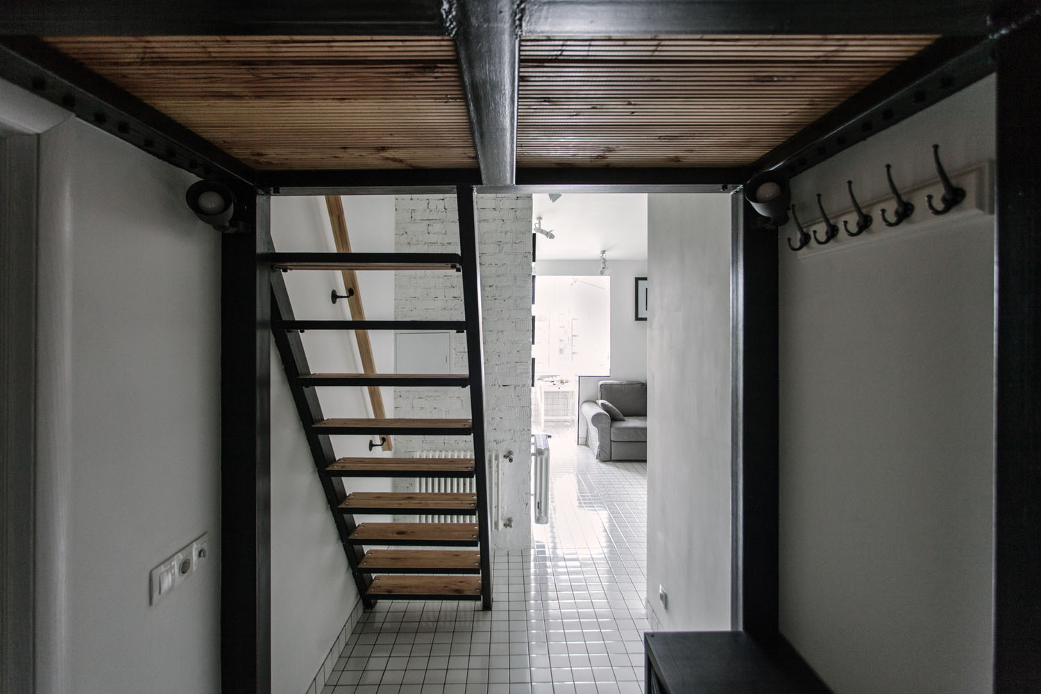 buro5-Moscow-Attic-Apartment_4